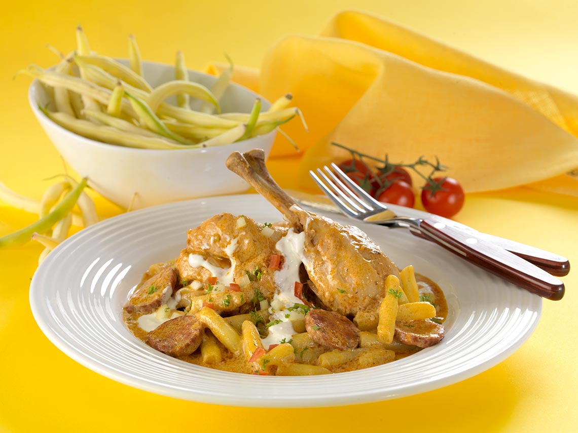 Chicken Baranya style with yellow wax beans Chicken Baranya style with yellow wax beans