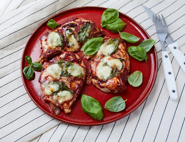 Caprese csirkemell 