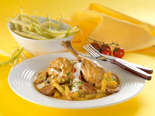 Chicken Baranya style with yellow wax beans